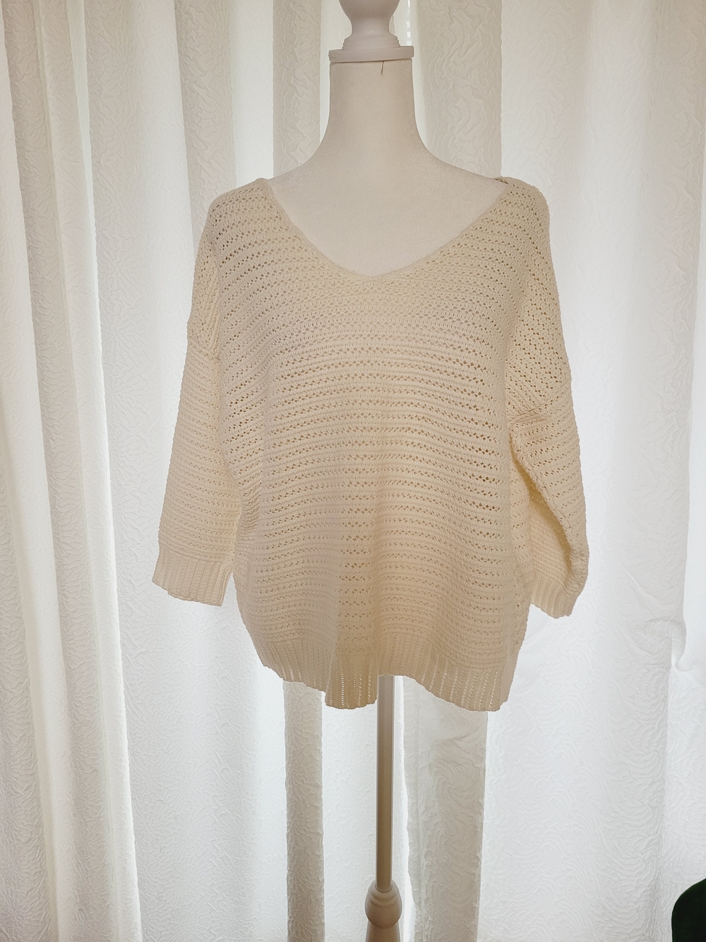 Cream Cotton Open-Knit V-Neck Women's Sweater